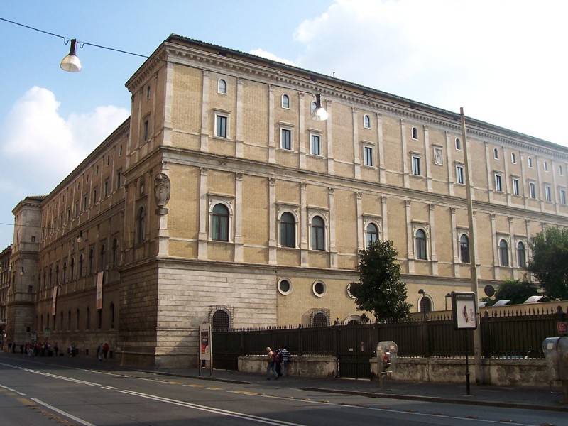 Palazzo della cancelleria roma visit italy Piazza della cancelleria roma