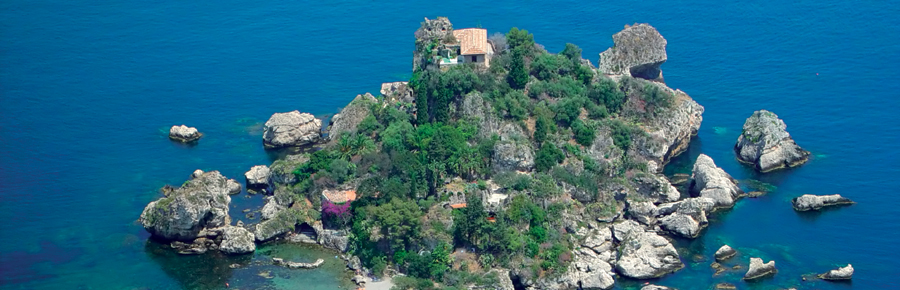 Vista dall'alto del mare siculo