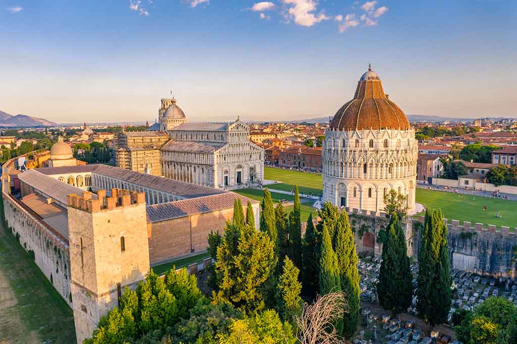 Pisa, Piazza dei Miracoli