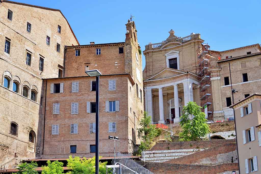 Ancona, historic buildings in the center