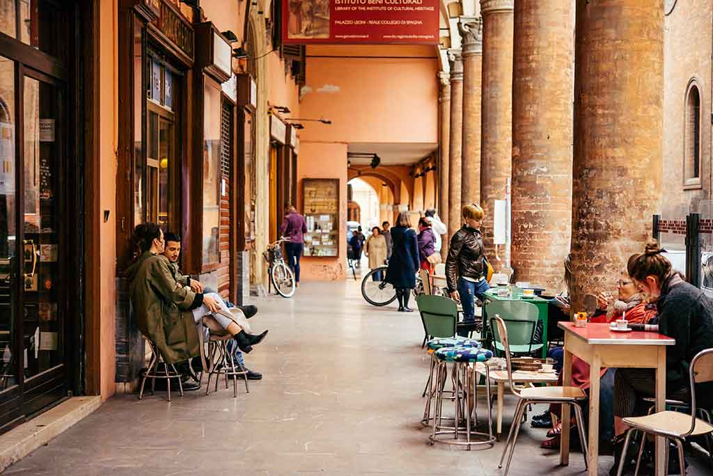 Bologna, i portici del centro storico