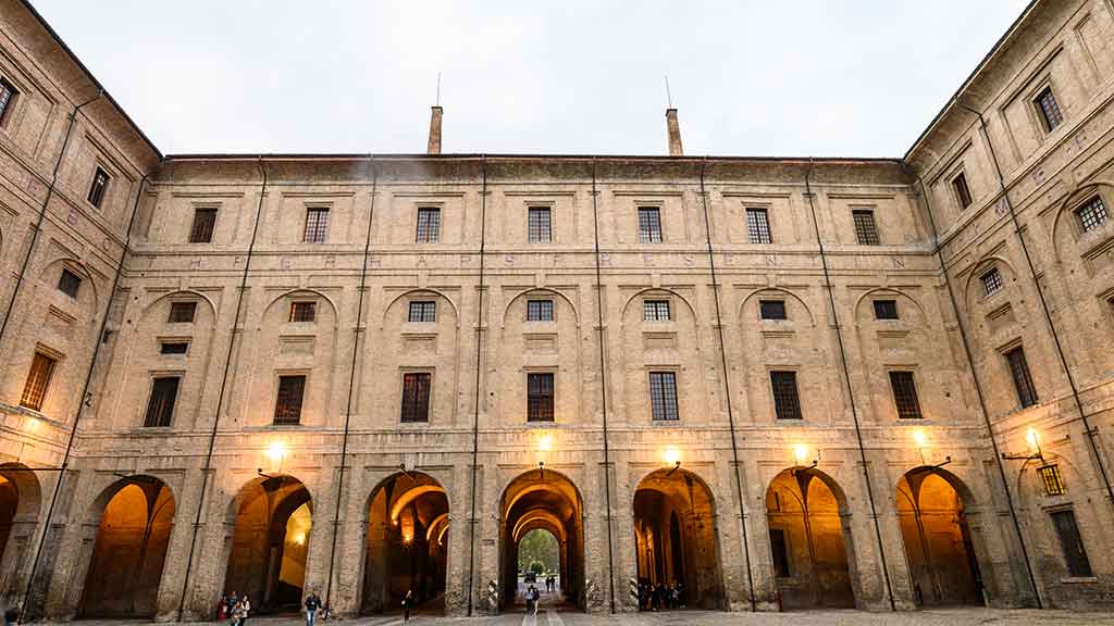 Emilia Romagna, Palazzo Pilotta