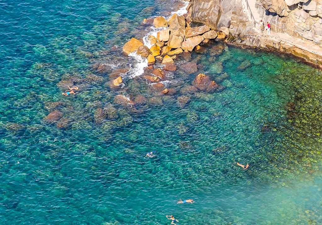 Liguria, Riomaggiore - acqua cristallina 