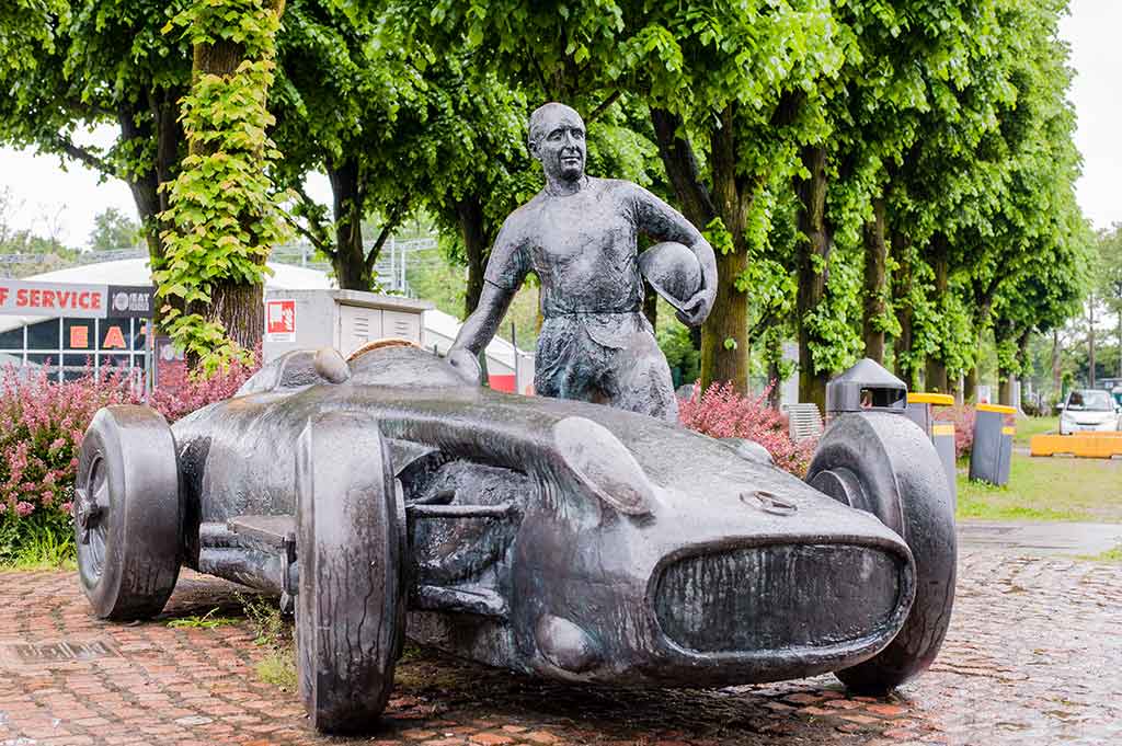 Monza, Autodromo, statue of Juan Manuel Fangio