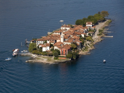 Lago Maggiore e le sue isole Borromee Lago Maggiore e le sue isole Borromee