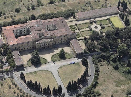 Villa di Poggio Imperiale