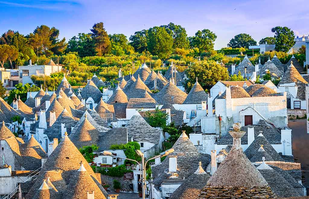 Alberobello, the valley of the trulli