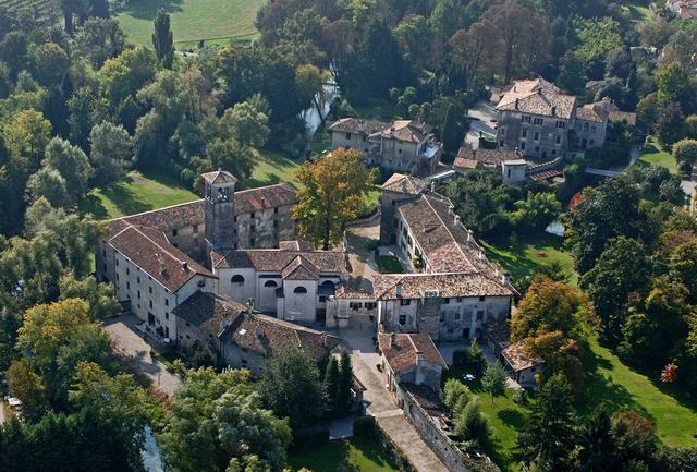 Strassoldo, une ville avec deux châteaux, Cervignano del Friuli