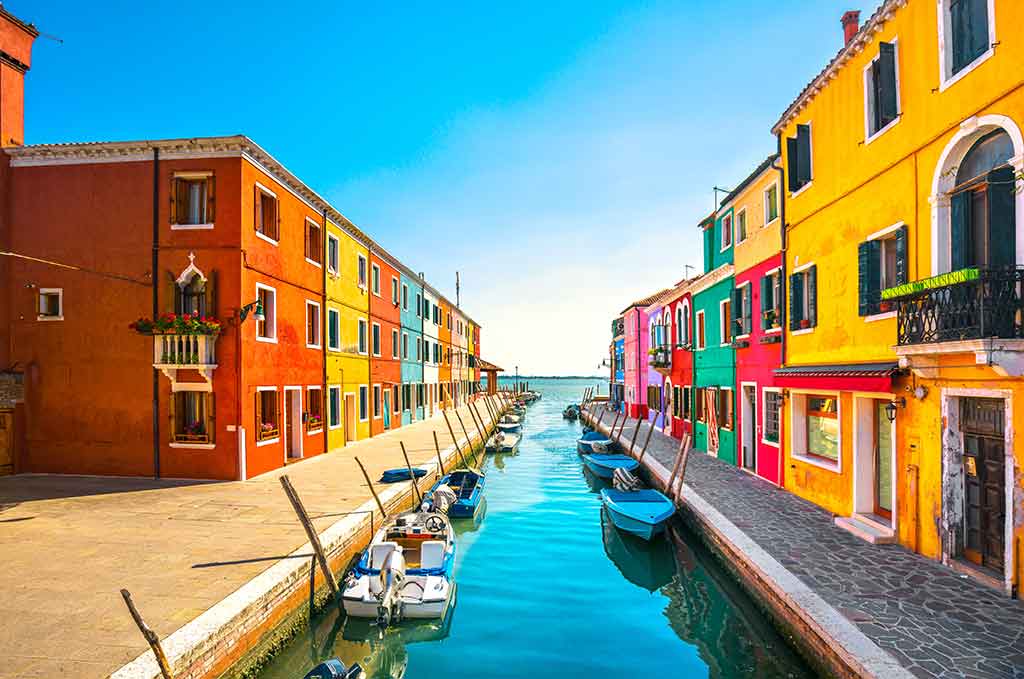Burano, the channel