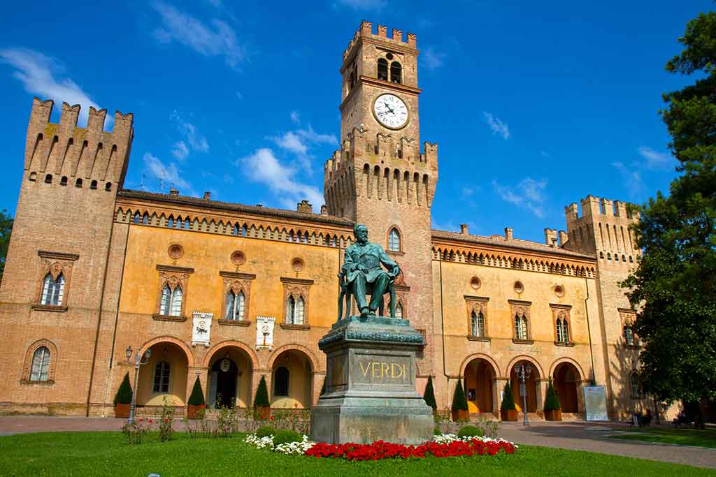 Busseto, Parma, Piazza Giuseppe Verdi Busseto, Parma, Piazza Giuseppe Verdi