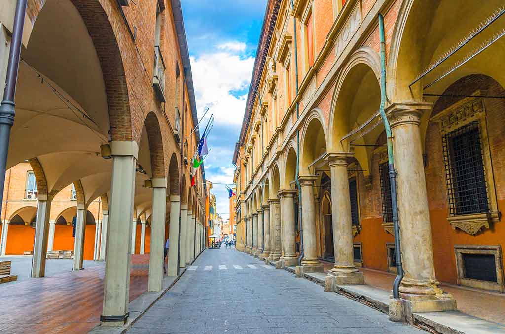 Bologna, Palazzo Poggi, museo e università