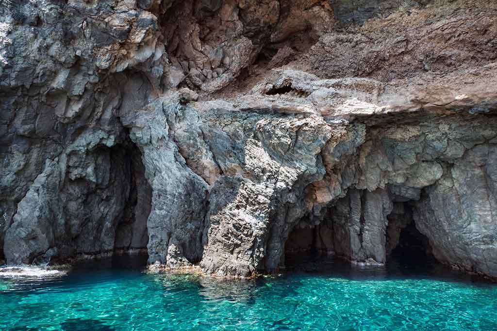 Grotte di Pantelleria