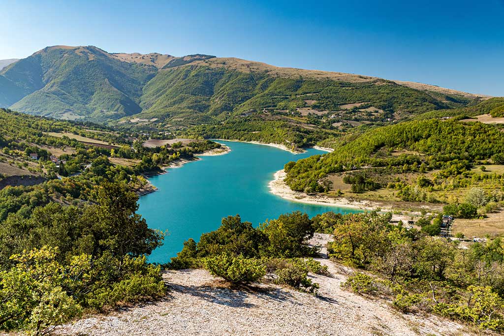 Lago di Fiastra, Marche