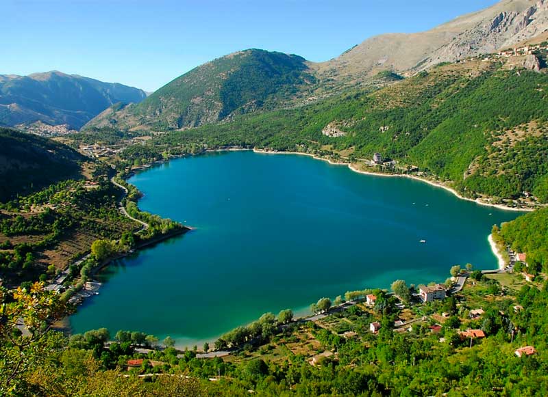 Lago di Scanno Lago di Scanno