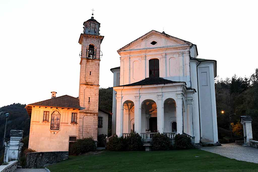 Madonna del Sasso a Beleto nel Verbano Cusio Ossola