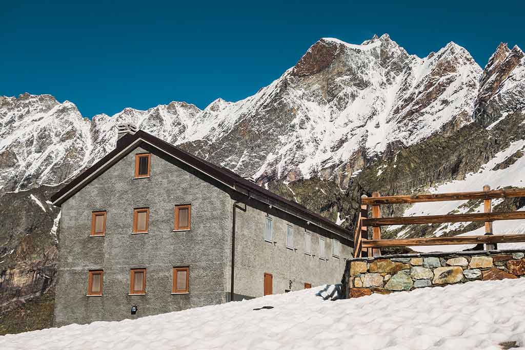 Zuflucht Herzog von Abruzzen, Breuil Cervinia