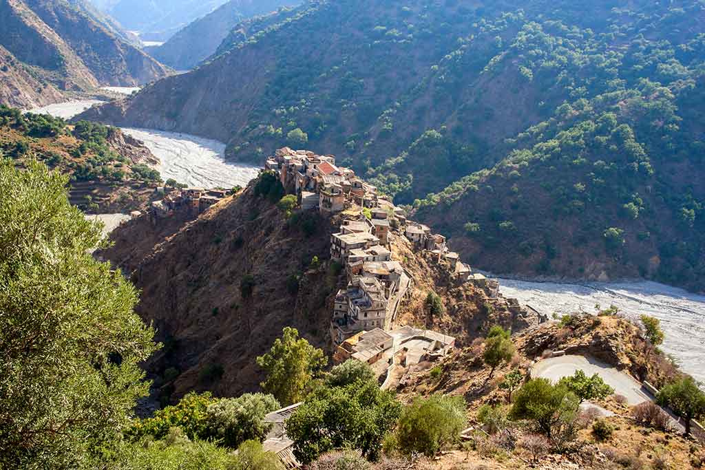 Citta disabitata di Roghudi vecchia, Reggio Calabria