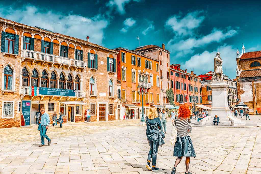 Venezia, Campo Santo Stefano